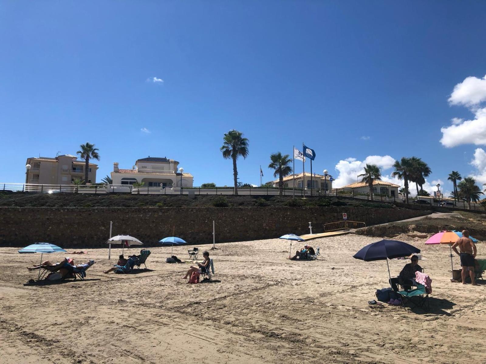 오리후엘라 Palmview Poolside Heaven In Turquesa Del Mar 아파트 외부 사진