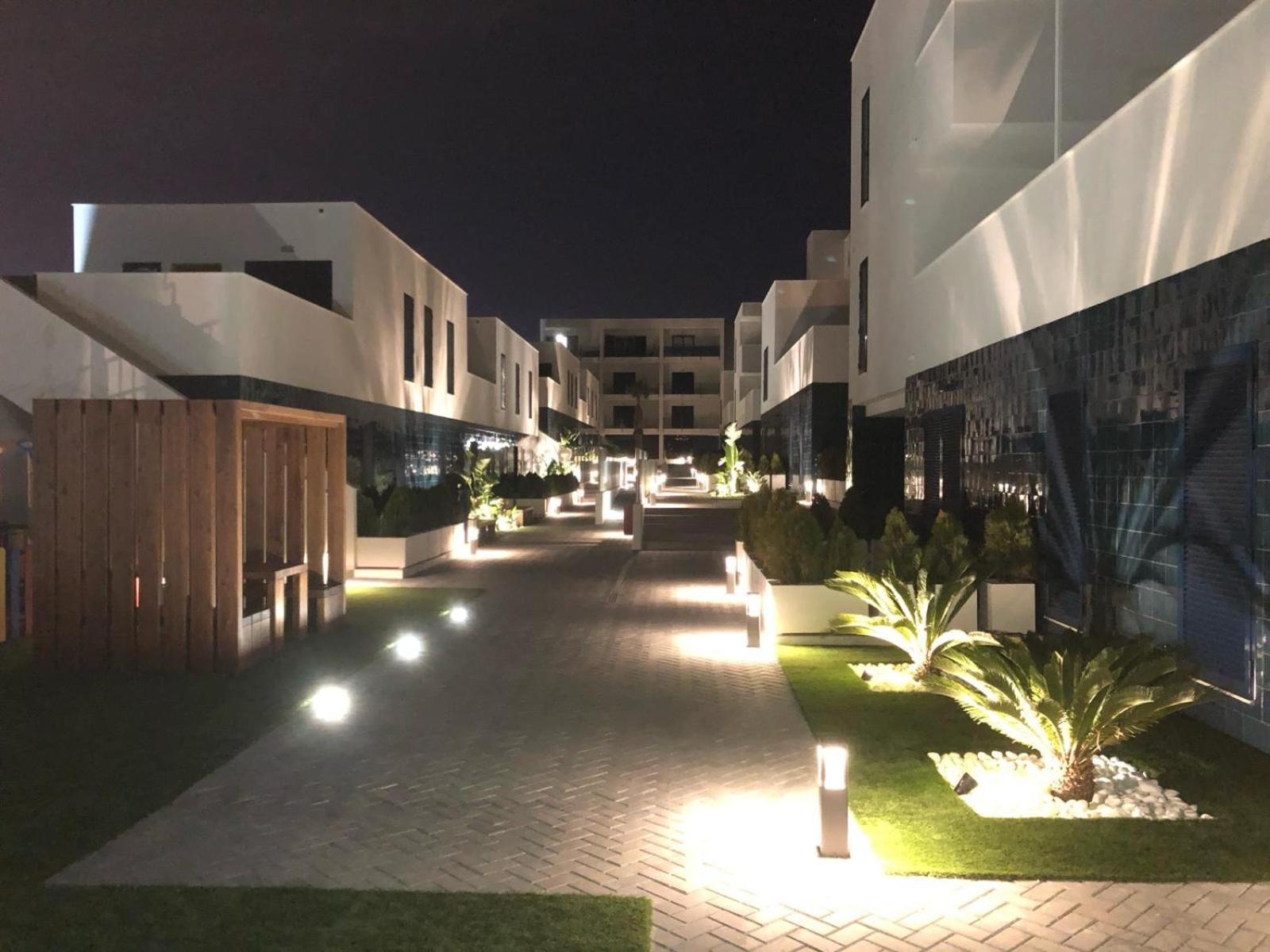 오리후엘라 Palmview Poolside Heaven In Turquesa Del Mar 아파트 외부 사진